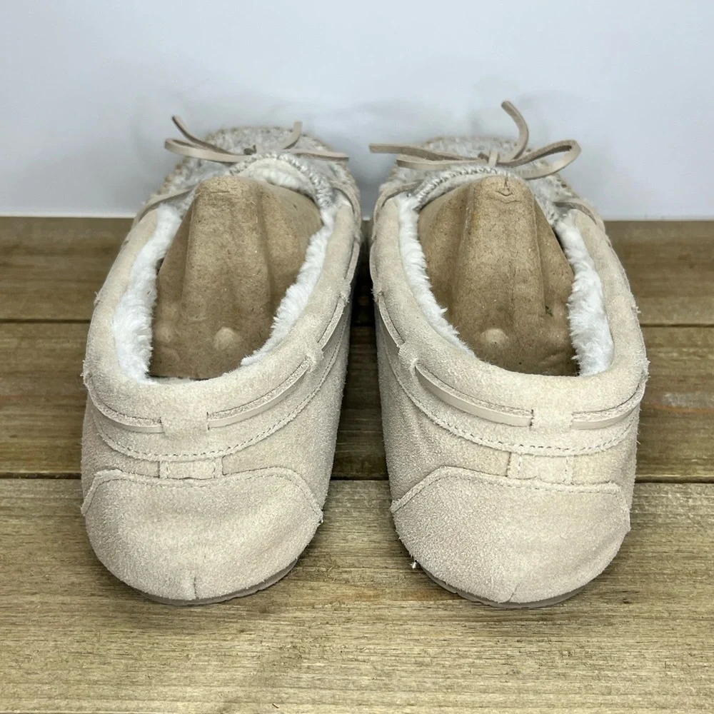 Minnetonka Cally Slippers - Picture 4 of 6
